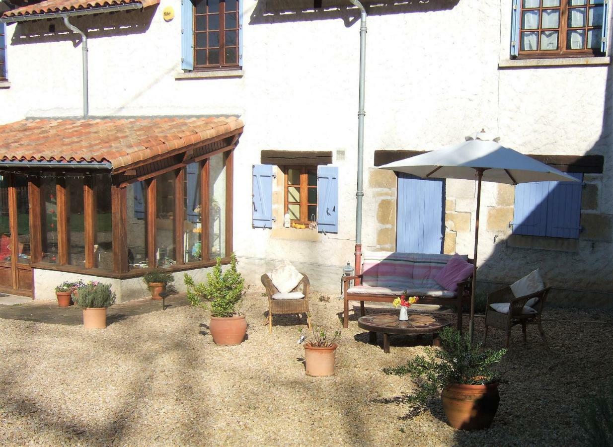 Maison Verger Bed & Breakfast Availles-Limouzine ภายนอก รูปภาพ