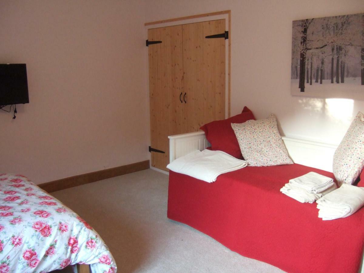 Maison Verger Bed & Breakfast Availles-Limouzine ภายนอก รูปภาพ