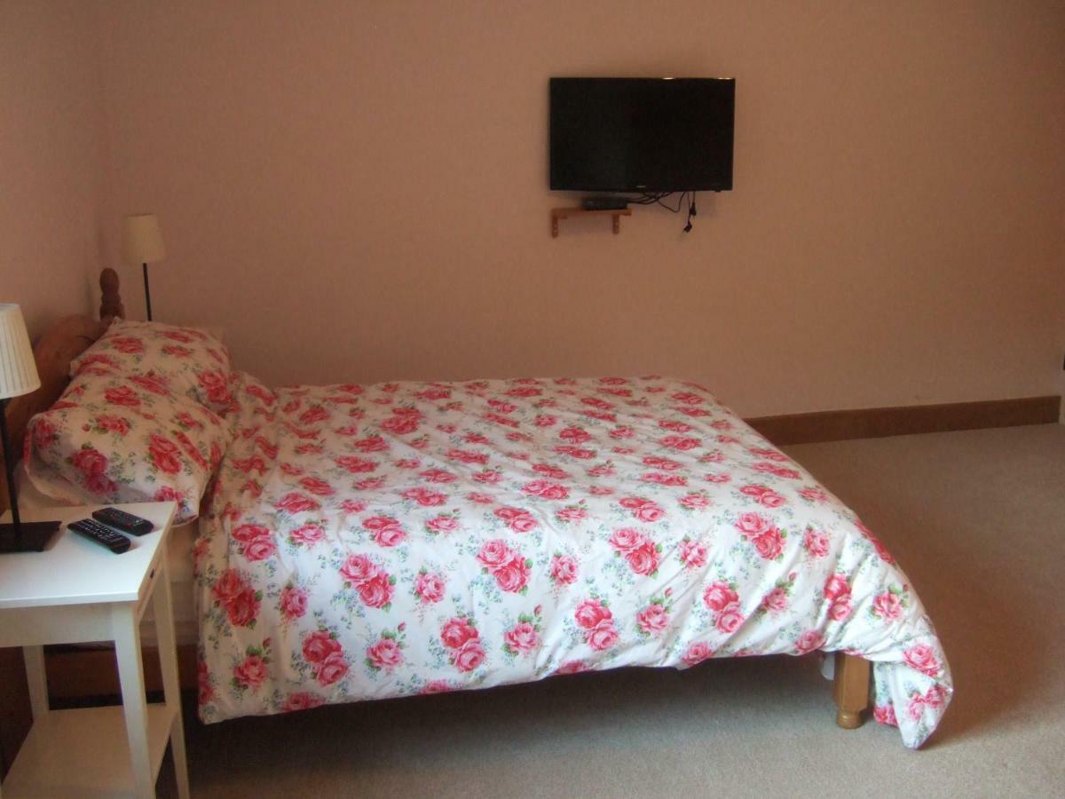 Maison Verger Bed & Breakfast Availles-Limouzine ภายนอก รูปภาพ